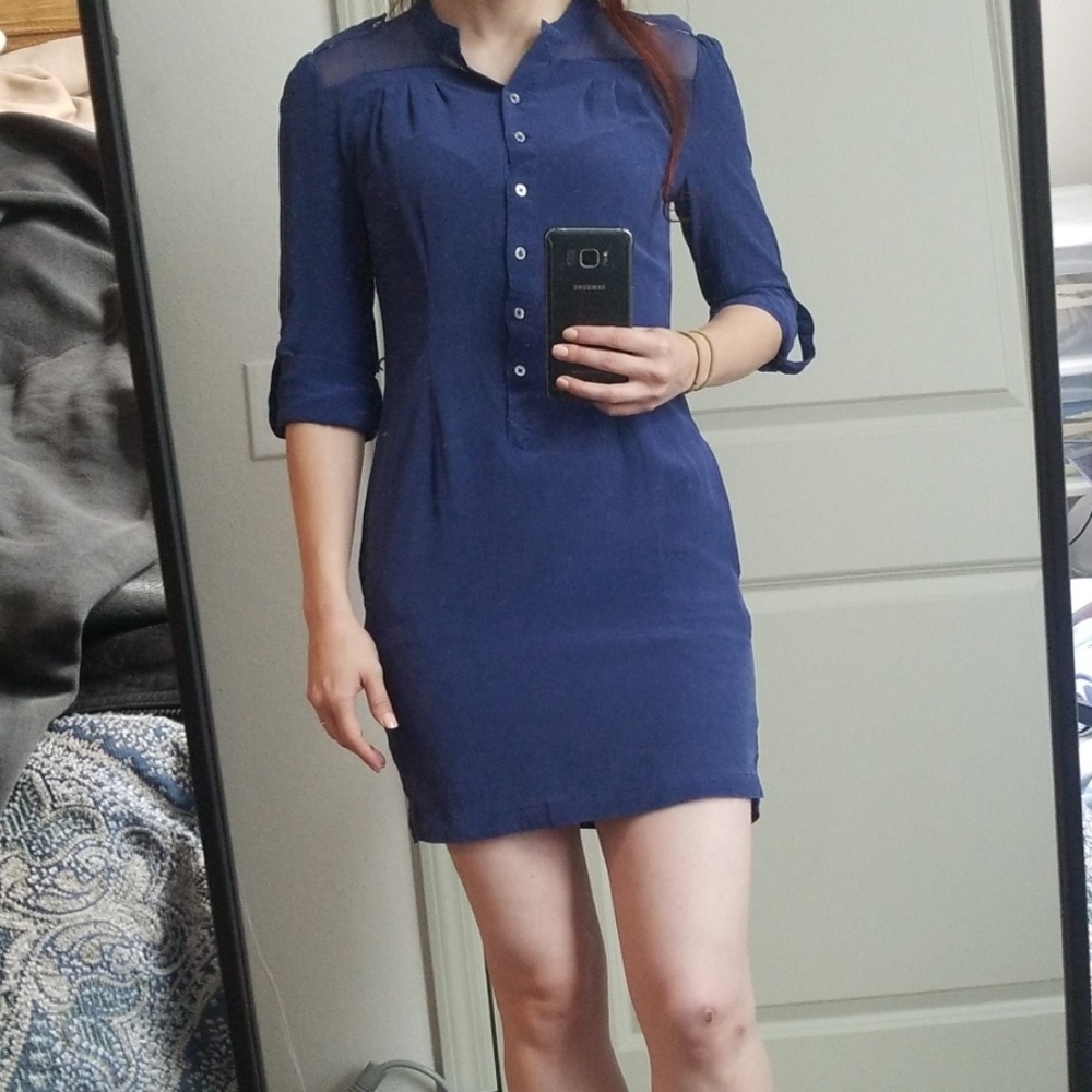 Bebe blue mulberry silk dress keyhole collar